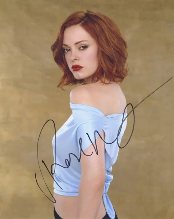Rose McGowan autograph