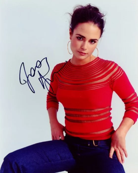 Jordana Brewster autograph