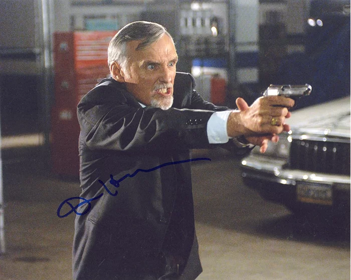 Dennis Hopper autograph
