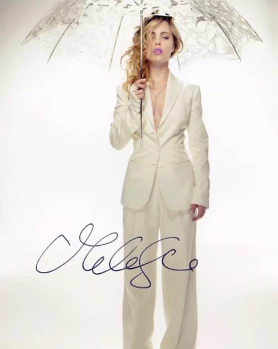 Melissa George autograph