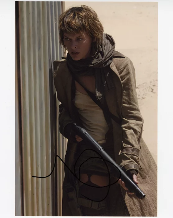 Milla Jovovich autograph