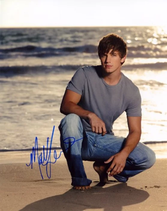 Matt Lanter autograph