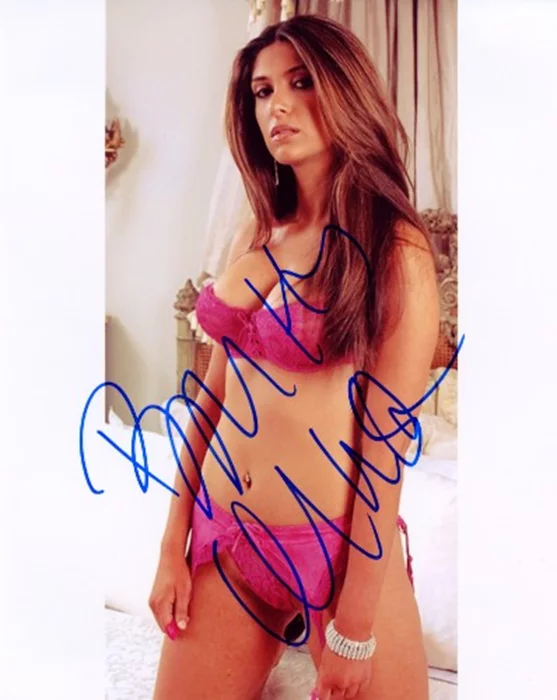 Brittny Gastineau autograph
