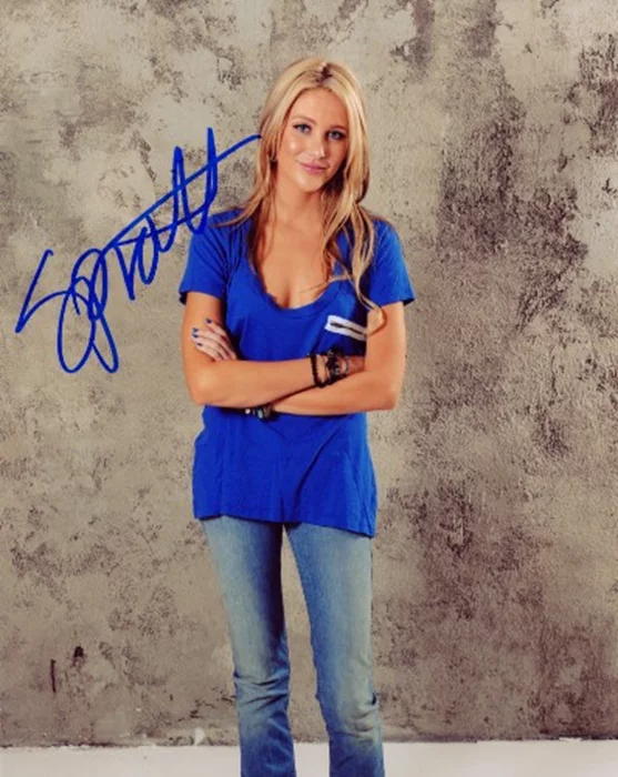 Stephanie Pratt autograph