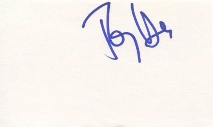 Tony Hale autograph