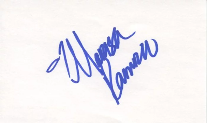 Marisa Ramirez autograph