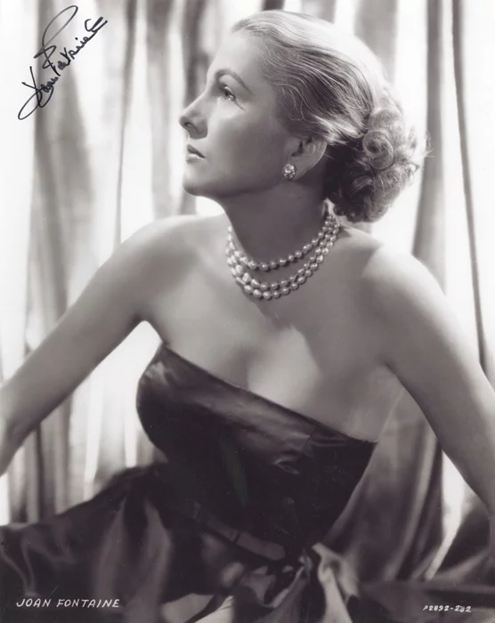 Joan Fontaine autograph