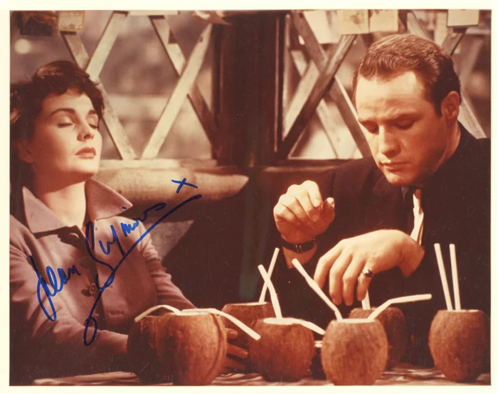 Jean Simmons autograph