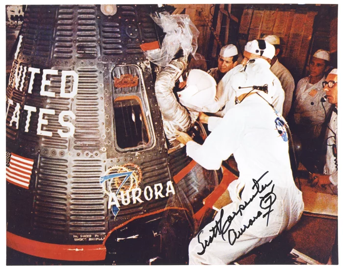 Scott Carpenter autograph