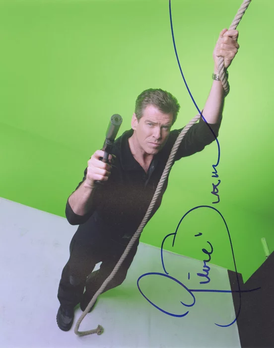 Pierce Brosnan autograph