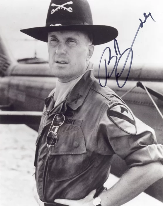 Robert Duvall autograph