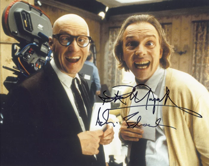 Guest House Paradiso autograph