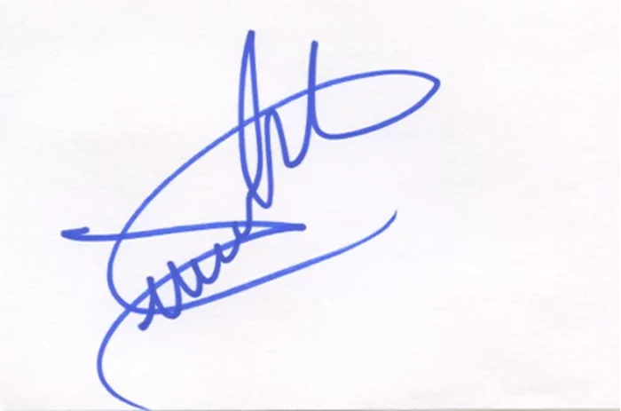 Mitchel Musso autograph