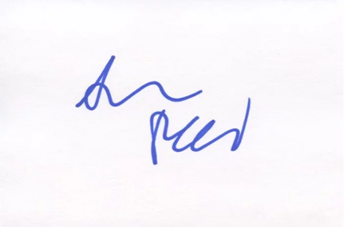 Amanda Peet autograph