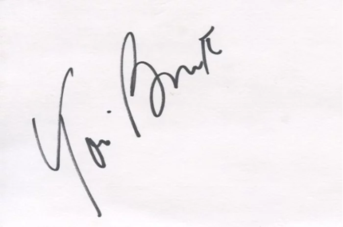 Toni Braxton autograph