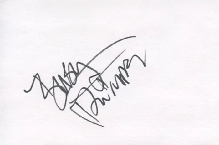 Busy Philipps autograph