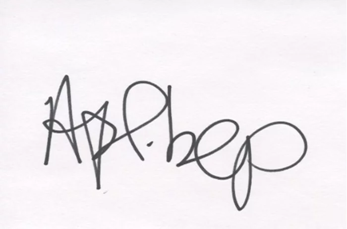 Apl.de.Ap autograph