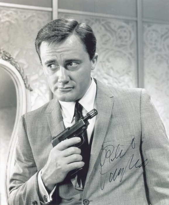 Robert Vaughn autograph