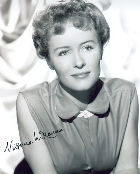 Virginia McKenna autograph