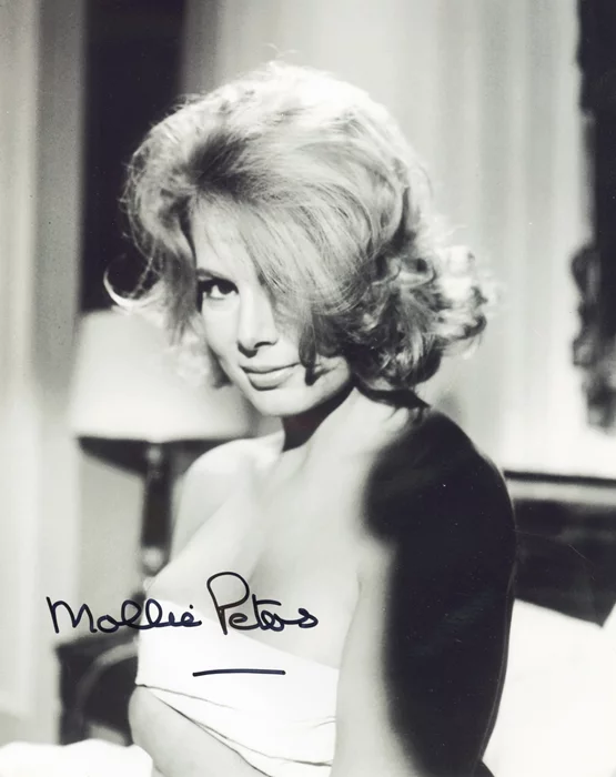 Mollie Peters autograph