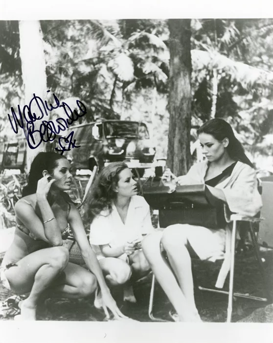 Martine Beswick autograph