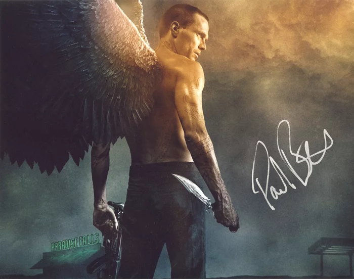 Paul Bettany autograph