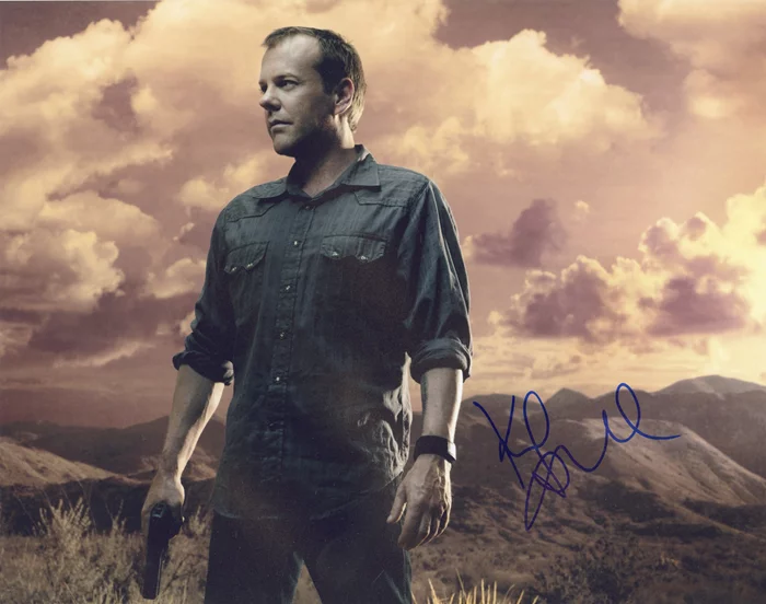 Kiefer Sutherland autograph