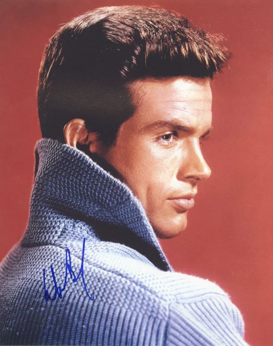 Warren Beatty autograph