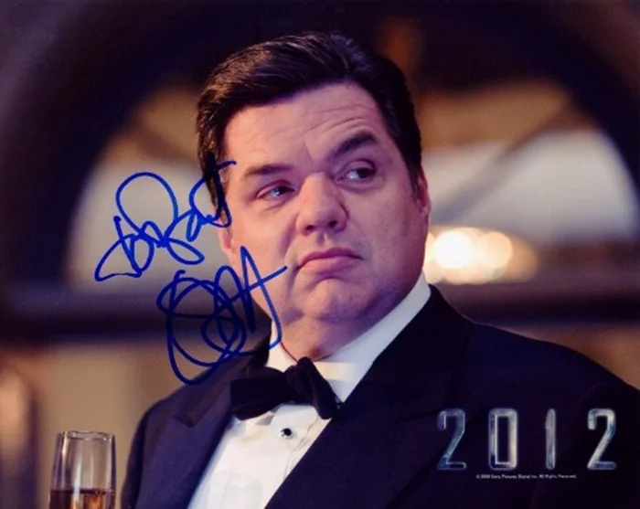 Oliver Platt autograph