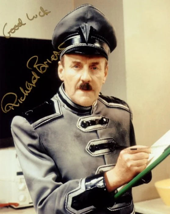 Richard Briers autograph
