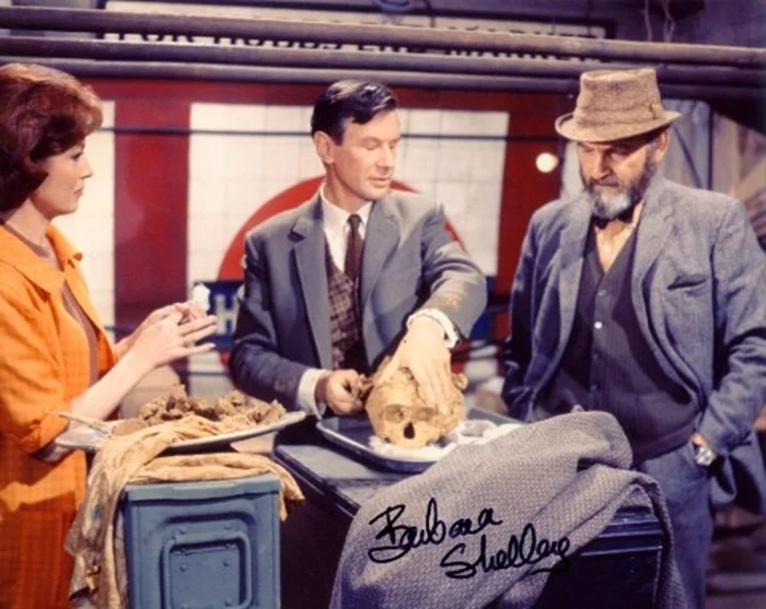 Barbara Shelley autograph