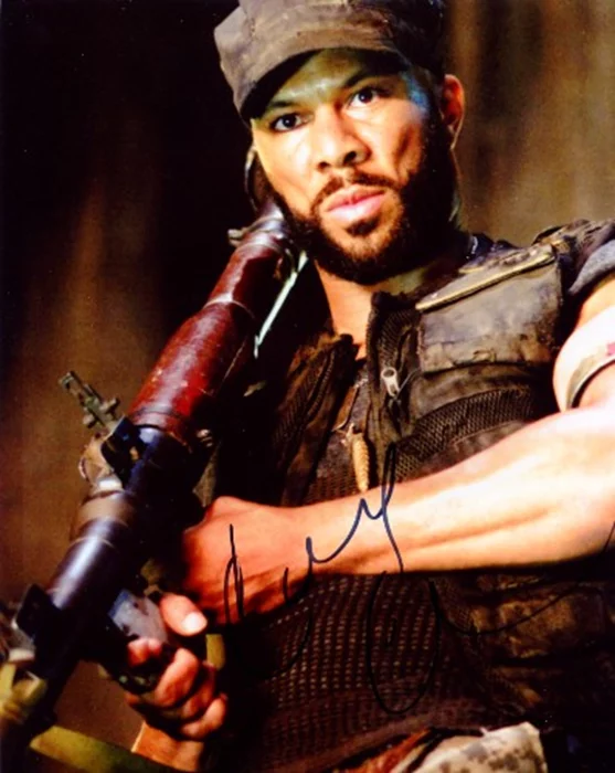 Common autograph