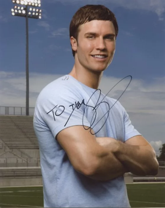Scott Porter autograph