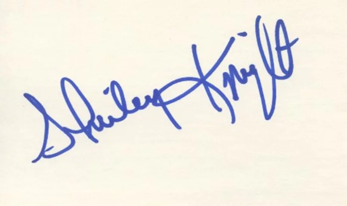 Shirley Knight autograph