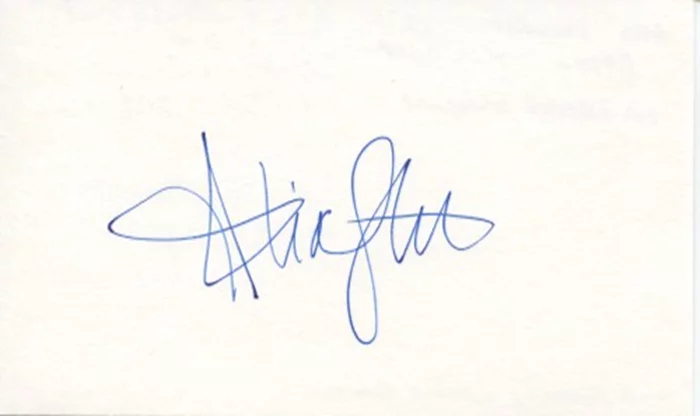 Alia Shawkat autograph