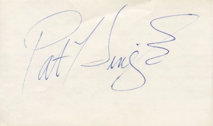 Pat Hingle autograph