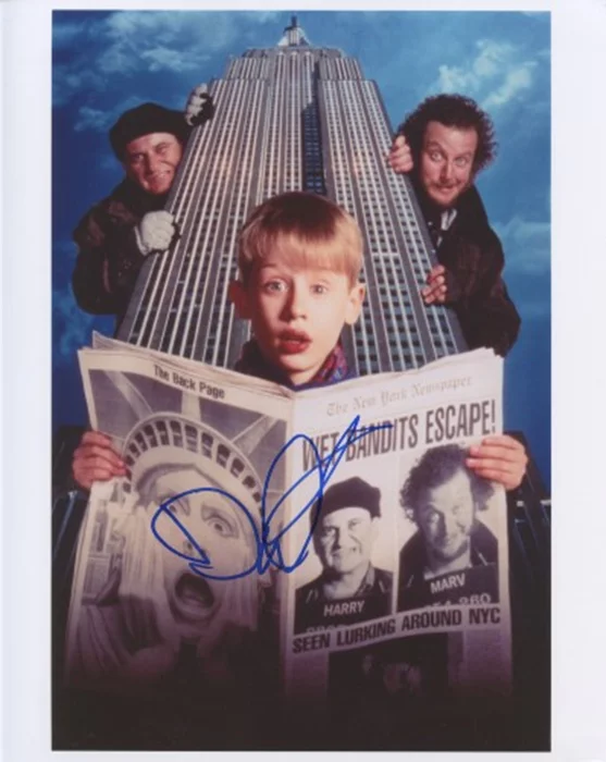 Daniel Stern autograph