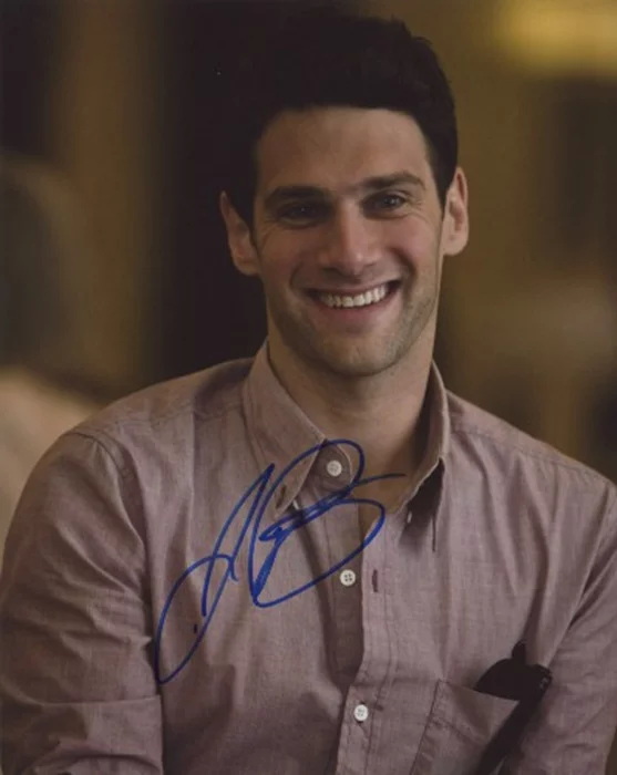 Justin Bartha autograph