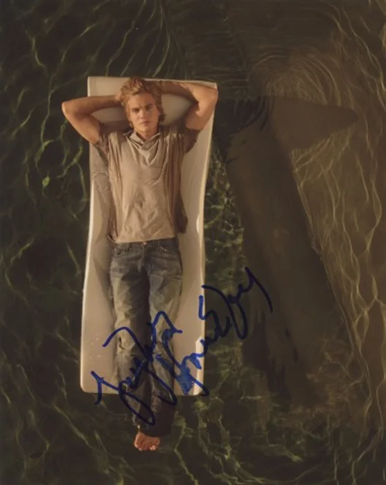 Taylor Handley autograph