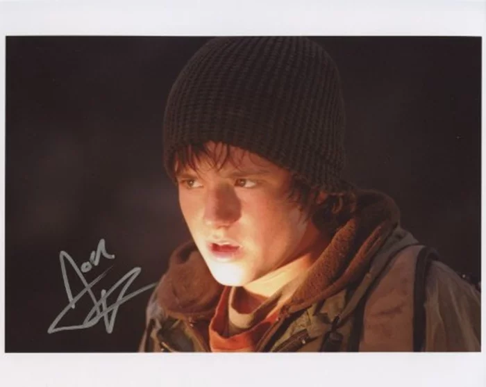 Josh Hutcherson autograph