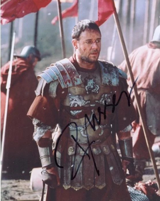 Russell Crowe autograph