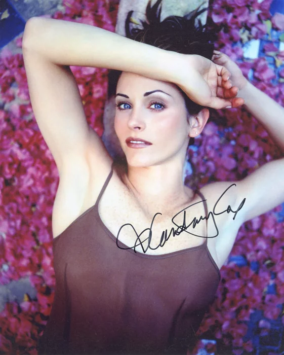 Courteney Cox autograph