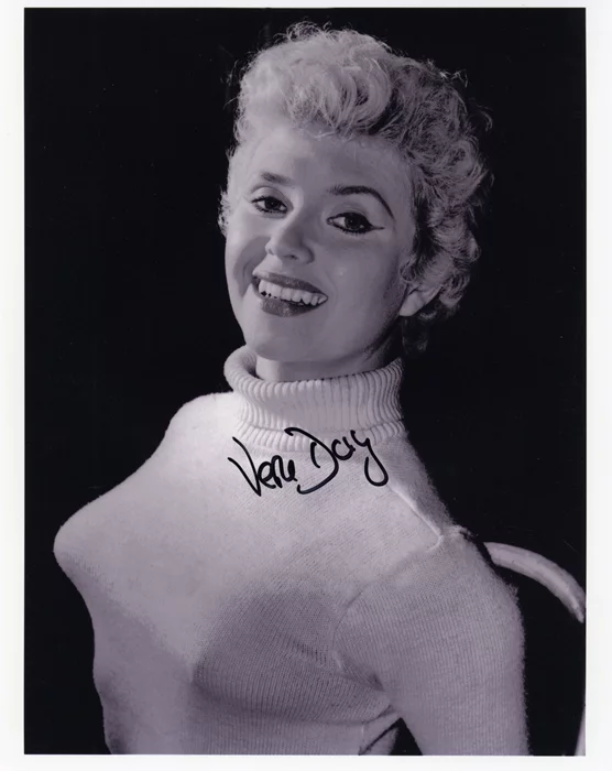 Vera Day autograph