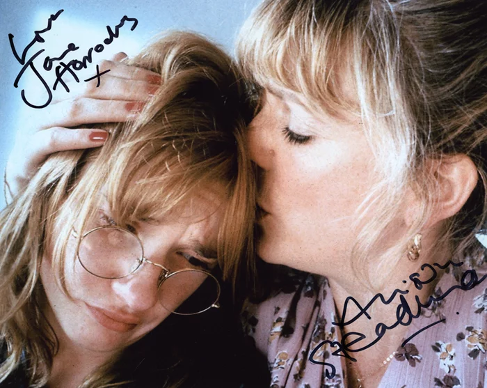 Life Is Sweet autograph