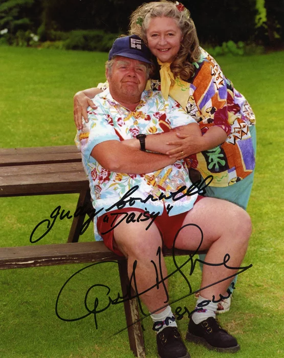 Keeping Up Appearances autograph