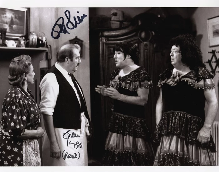 'Allo 'Allo! autograph