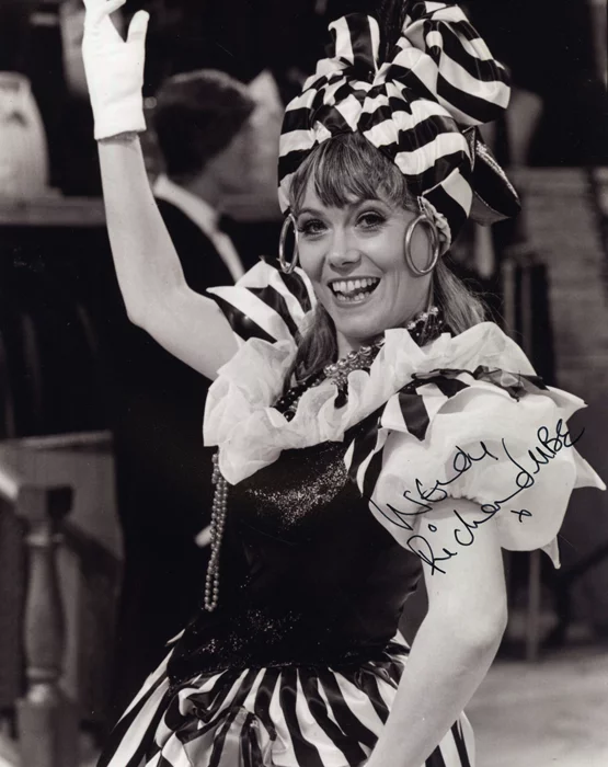 Wendy Richard autograph