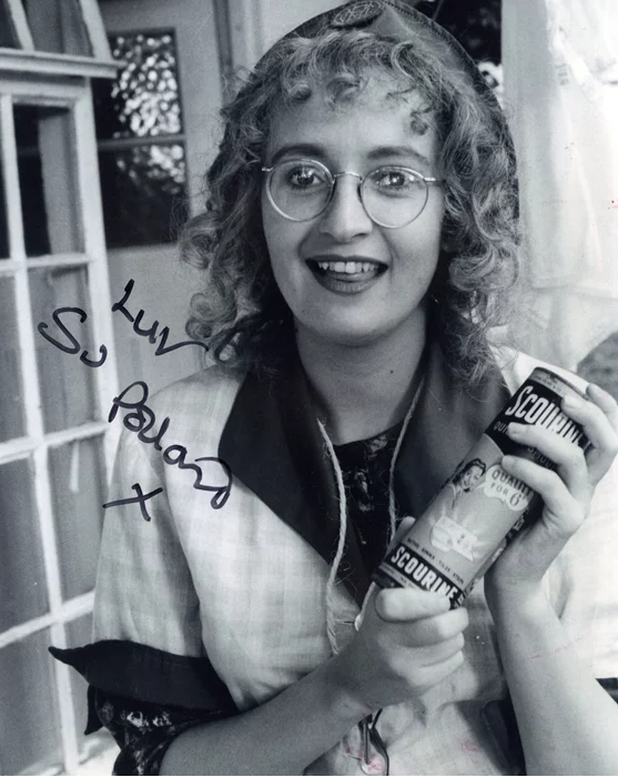 Su Pollard autograph