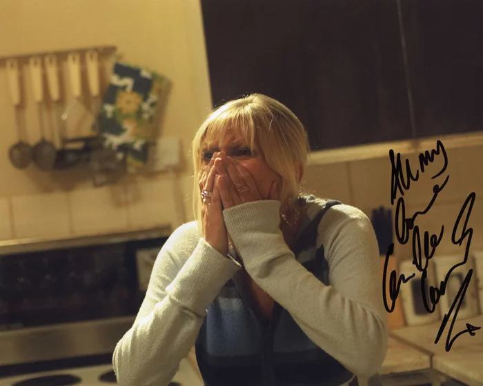 Camille Coduri autograph