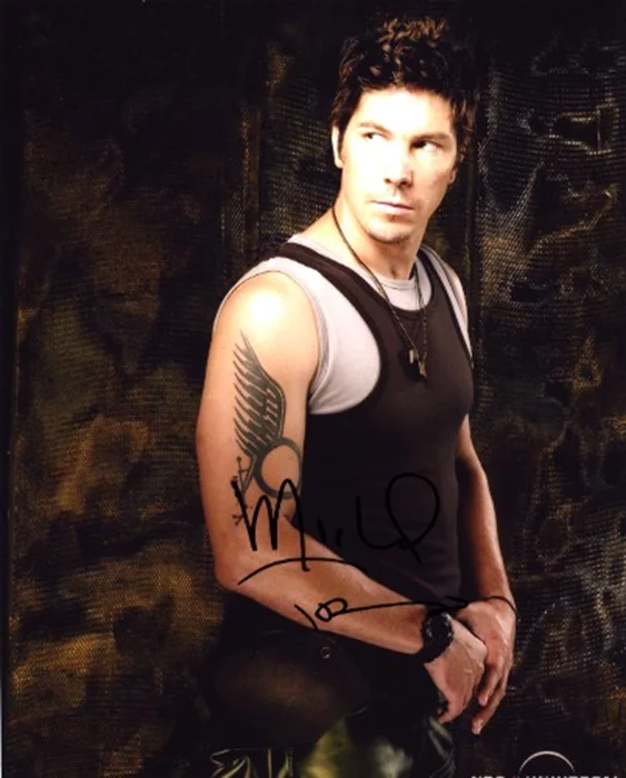 Michael Trucco autograph